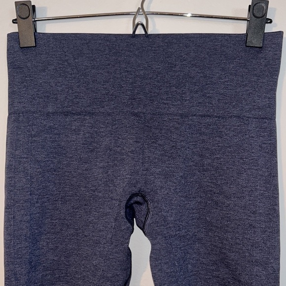 Lululemon In The Flow Cropped Leggings Size 6 - Picture 6 of 9